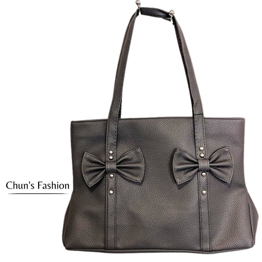 Women's Gray Medium Sized Faux Leather Shoulder Bag w/ Bows & Silver-Toned Studs